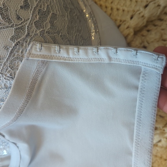 CACIQUE NTW size 44I Bra Boost Balconette blue silver metallic corset style new - Picture 16 of 16